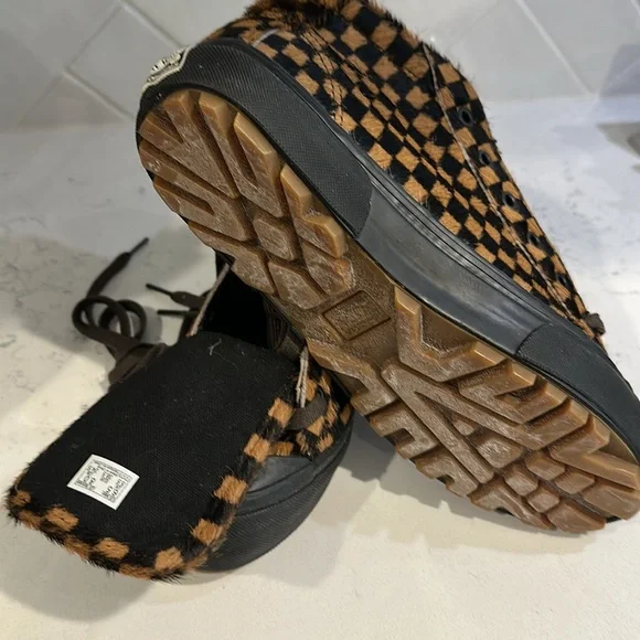 Vans off the wall Calf Hair sneakers 6.5 camel and dark brown 🐪 - Picture 6 of 6
